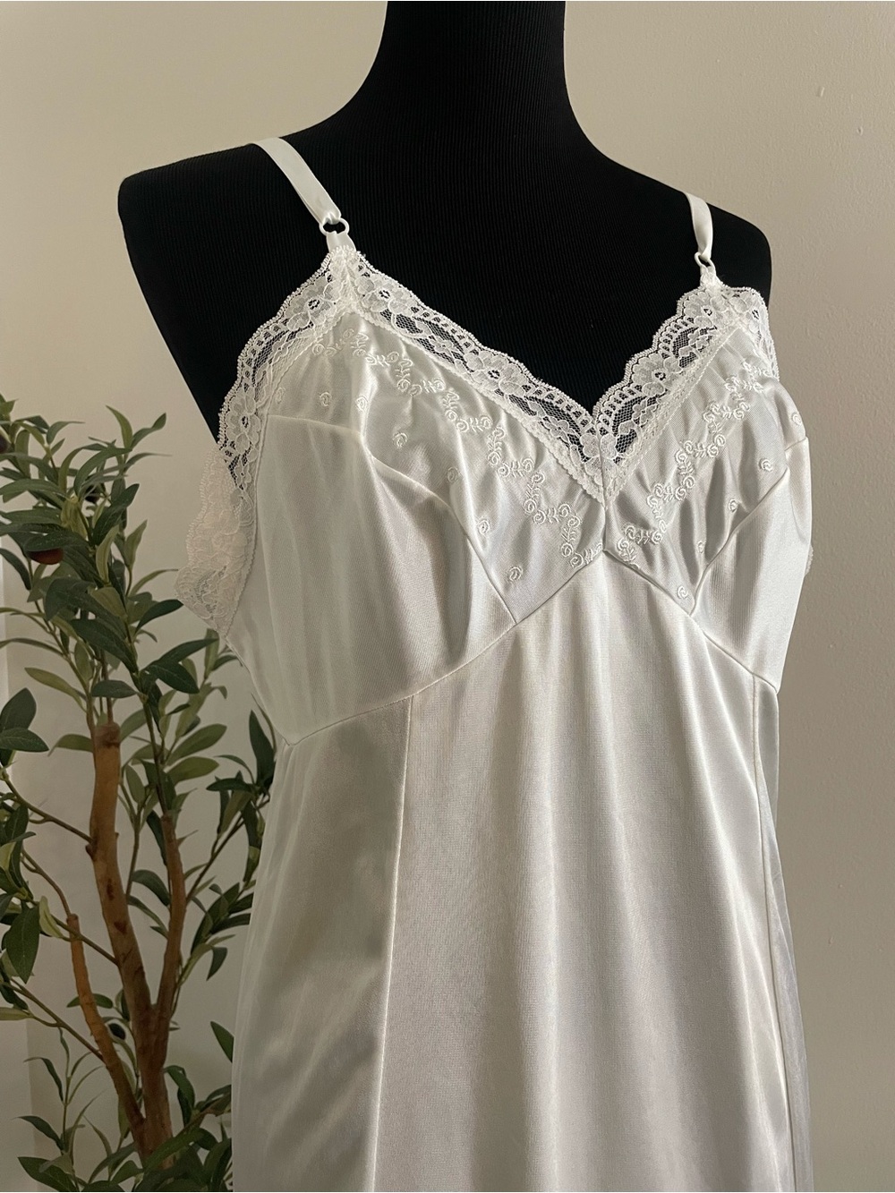 Vintage Sears | Size 40 Slip